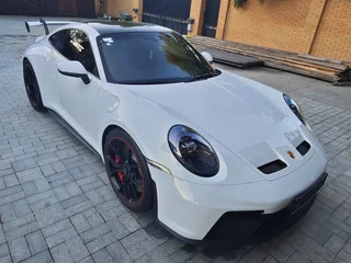 2022 Porsche 911 GT3 992, белый, 28000000 рублей, вид 1