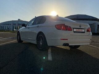 2011 BMW 5 серии 528i VI (F10/F11/F07), белый, 1500000 рублей, вид 4