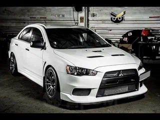 2010 Mitsubishi Lancer Evolution X, белый, 5000000 рублей, вид 5