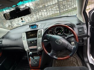 2010 Toyota Harrier II (XU30), белый, 1750000 рублей, вид 4