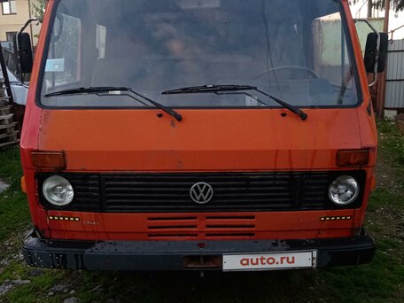 1984 Volkswagen LT, красный, 500000 рублей, вид 1