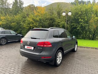 2012 Volkswagen Touareg II, серый, 1970000 рублей, вид 4