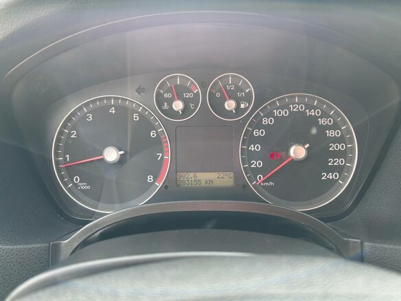 2005 Ford Focus II, серый, 455555 рублей - вид 9