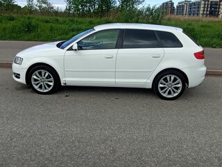 2012 Audi A3 II (8P) Рестайлинг 2, белый, 849000 рублей, вид 5