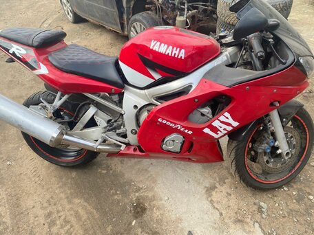 2001 Yamaha YZF-R6, красный, 325000 рублей, вид 1