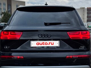 2017 Audi Q7 II (4M), чёрный, 3900000 рублей, вид 5