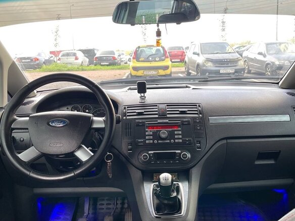 2007 Ford C-MAX I Рестайлинг, серебристый, 400000 рублей - вид 6