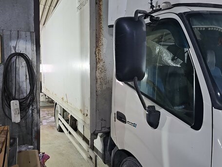 2014 Hino Series 300 (Dutro), белый, 1400000 рублей, вид 4