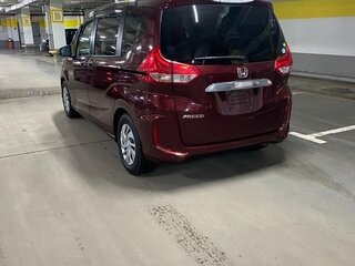 2017 Honda Freed II, пурпурный, 1650000 рублей, вид 5