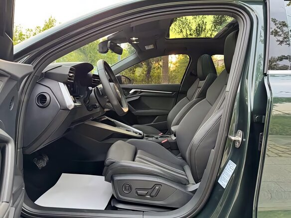 2023 Audi A3 Sportback 35 TFSI IV (8Y), зелёный, 2220000 рублей - вид 15