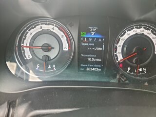 2018 Toyota Hilux VIII, белый, 4150000 рублей, вид 4