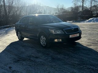 2010 Skoda Octavia II (A5) Рестайлинг, чёрный, 850000 рублей, вид 4