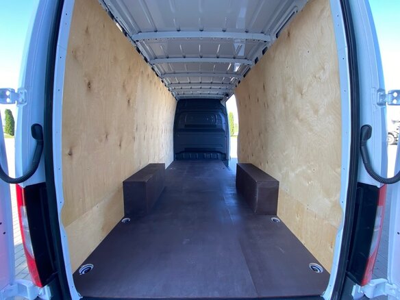 2021 Mercedes-Benz Sprinter, белый, 7500000 рублей - вид 4