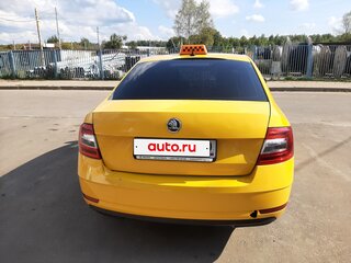 2018 Skoda Octavia III (A7) Рестайлинг, жёлтый, 760000 рублей, вид 4