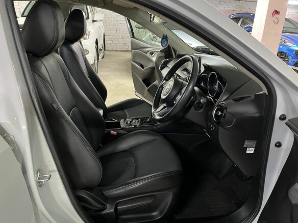 2019 Mazda CX-3 I Рестайлинг, белый, 1695000 рублей - вид 11