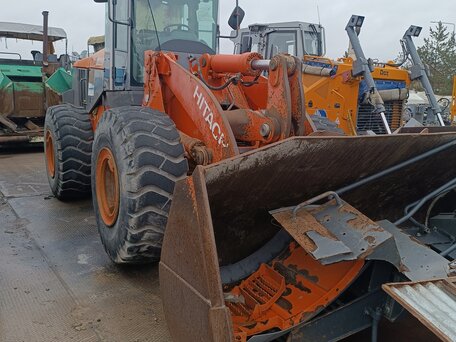 2012 Liebherr L 556, красный, 1513000 рублей, вид 1