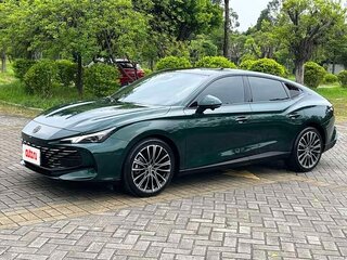 2023 MG 7, зелёный, 2792055 рублей, вид 3