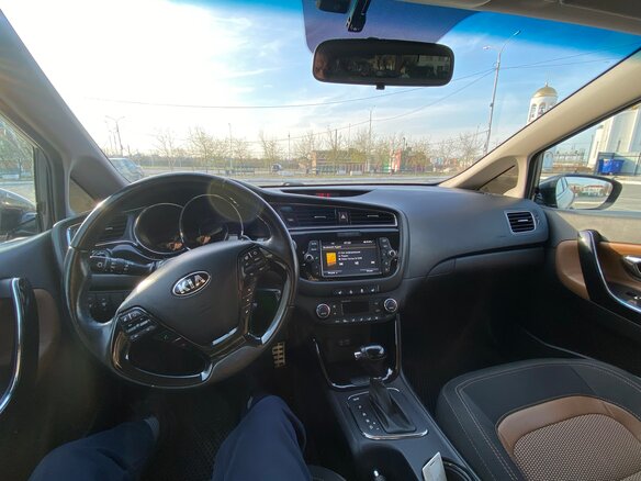 2016 Kia Ceed II Рестайлинг, серый, 1470000 рублей - вид 12