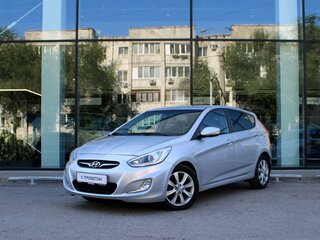 2014 Hyundai Solaris I, серебристый, 770000 рублей, вид 1