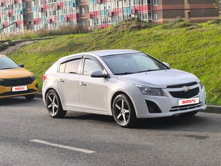 2014 Chevrolet Cruze I Рестайлинг, белый, 970000 рублей, вид 3