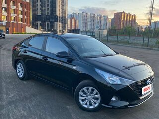 2022 Hyundai Solaris II Рестайлинг, чёрный, 2000000 рублей, вид 3