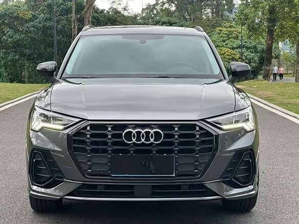 2022 Audi Q3 35 TFSI II (F3), серый