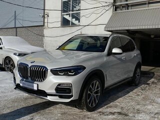 2018 BMW X5 30d IV (G05/G18), белый, 6950000 рублей, вид 1