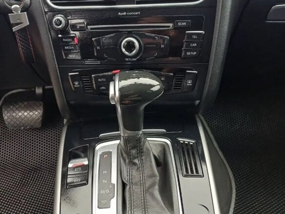 2013 Audi A4 IV (B8) Рестайлинг, белый, 1350000 рублей - вид 25