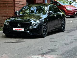 2017 Mercedes-Benz E-Класс 300 V (W213, S213, C238), чёрный, 2750000 рублей, вид 1