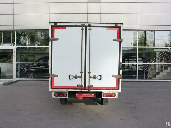 2012 Hyundai Porter, серебристый, 679000 рублей - вид 6