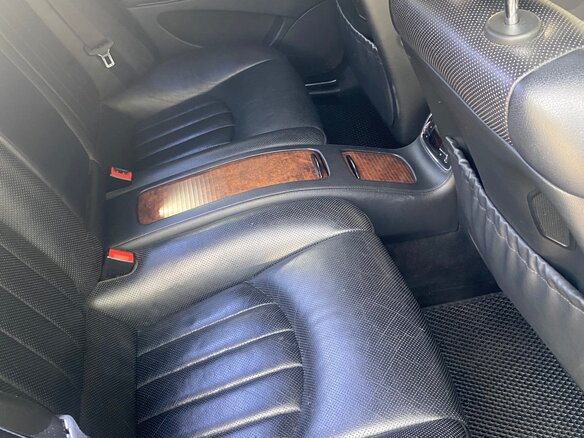 2005 Mercedes-Benz CLS 350 I (C219), серебристый, 920000 рублей - вид 7