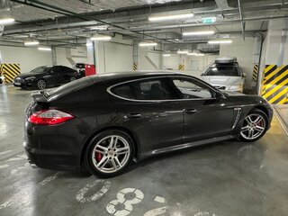 2011 Porsche Panamera Turbo I, коричневый, 3800000 рублей, вид 2