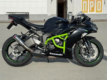 2019 Kawasaki ZX-6 Ninja, чёрный, 1100000 рублей, вид 3