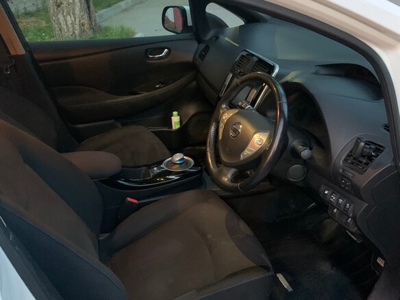 2014 Nissan Leaf I (ZE0/AZE0), белый - вид 6