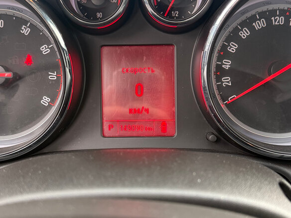 2014 Opel Astra J Рестайлинг, чёрный, 835000 рублей - вид 12