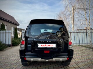 2007 Mitsubishi Pajero IV, чёрный, 1700000 рублей, вид 2