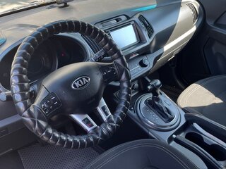 2013 Kia Sportage III, белый, 1550000 рублей, вид 4