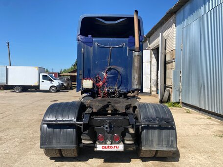 2005 Freightliner Columbia, синий, 990000 рублей, вид 4
