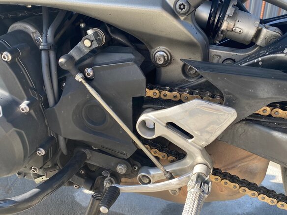 2014 Yamaha MT-09 (FZ-09), оранжевый, 700000 рублей - вид 9