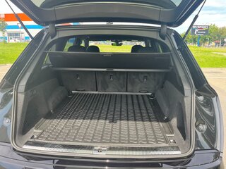 2021 Audi Q7 45 TDI II (4M) Рестайлинг, чёрный, 7506920 рублей, вид 4