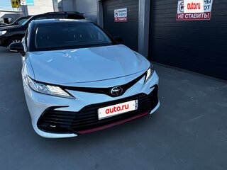 2021 Toyota Camry VIII (XV70) Рестайлинг, белый, 2700000 рублей, вид 1