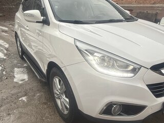 2014 Hyundai ix35 I Рестайлинг, белый, 1000000 рублей, вид 2