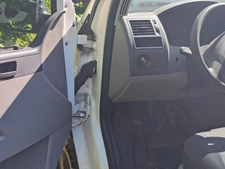 2009 Volkswagen Transporter T5, бежевый, 1190000 рублей, вид 4