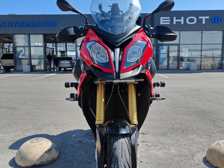 2015 BMW S 1000 XR, красный, 999999 рублей, вид 2