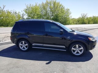 2008 Mitsubishi Outlander II, чёрный, 1500000 рублей, вид 3