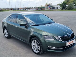 2019 Skoda Octavia III (A7) Рестайлинг, зелёный, 2450000 рублей, вид 3
