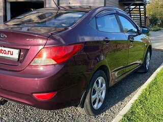 2011 Hyundai Solaris I, фиолетовый, 760000 рублей, вид 2
