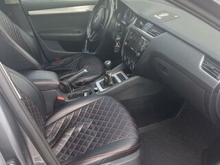 2016 Skoda Octavia III (A7), серый, 1000000 рублей, вид 5