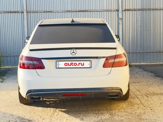 2012 Mercedes-Benz E-Класс 200 7G-Tronic IV (W212, S212, C207), белый, 1700000 рублей, вид 4