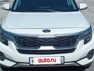 2020 Kia Seltos I, белый, 2275000 рублей, вид 2